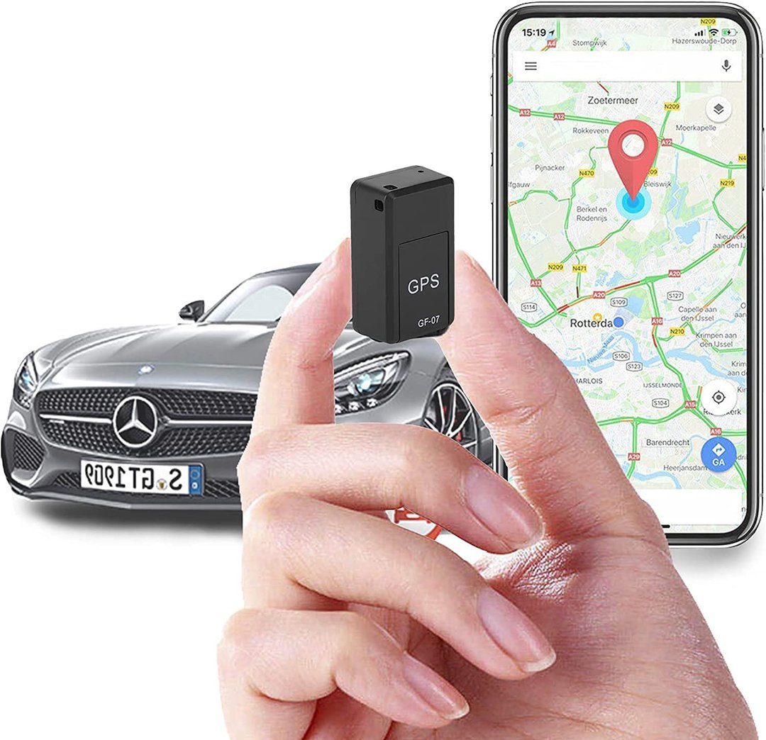 Portable Magnetic GPS Tracker for Global Location Tracking