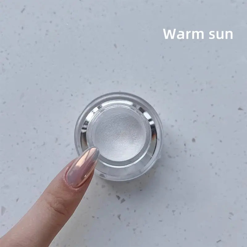 Nail Polish for Irresistible Mirror Shine and Radiant Appearance