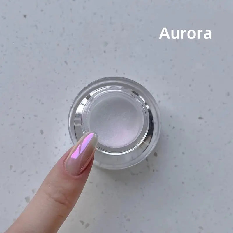 Nail Polish for Irresistible Mirror Shine and Radiant Appearance