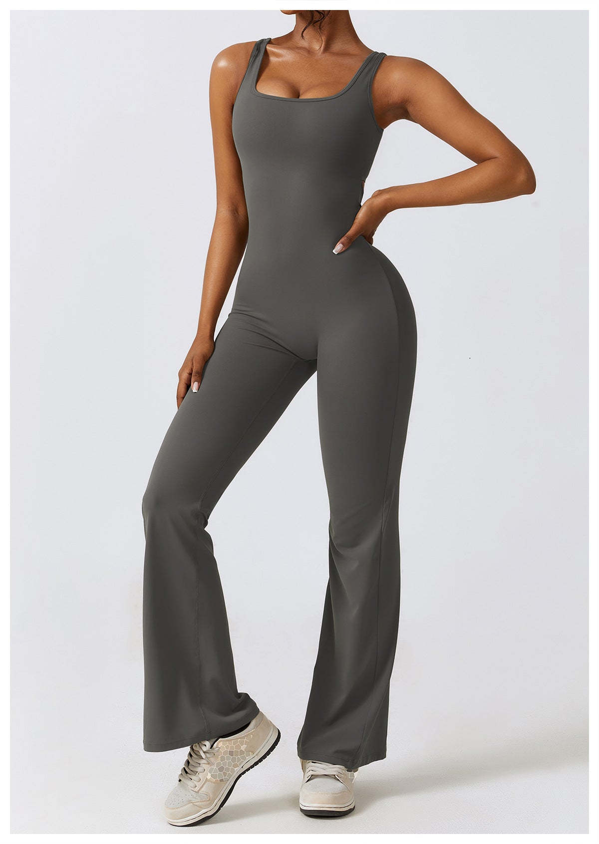 🎄FLASH Sale 49% OFF🔥Scrunch V-Back Flared Jumpsuit