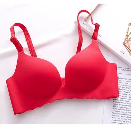Lifting bra for a natural shape with complete discretion