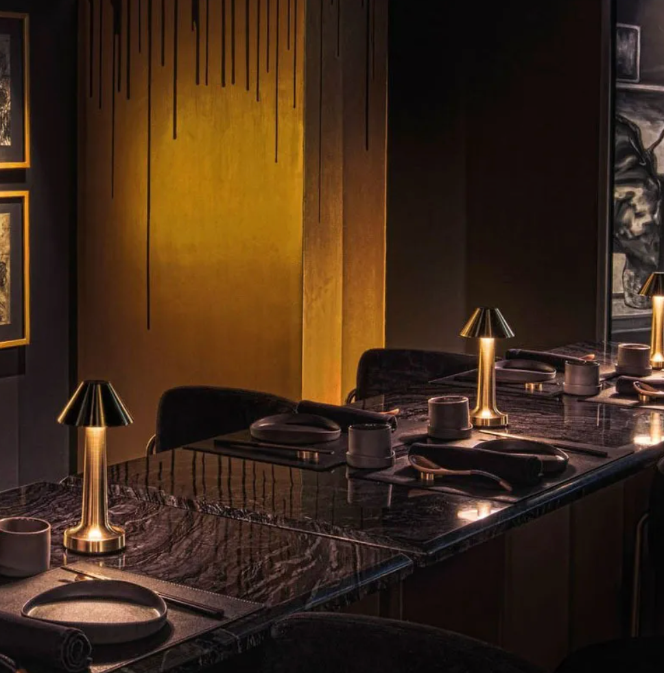 Wireless Dimmable LED Battery Table Lamp LuxLamp - Modern via Touch | Living Room | Reading Lamp | Bedside Lamp