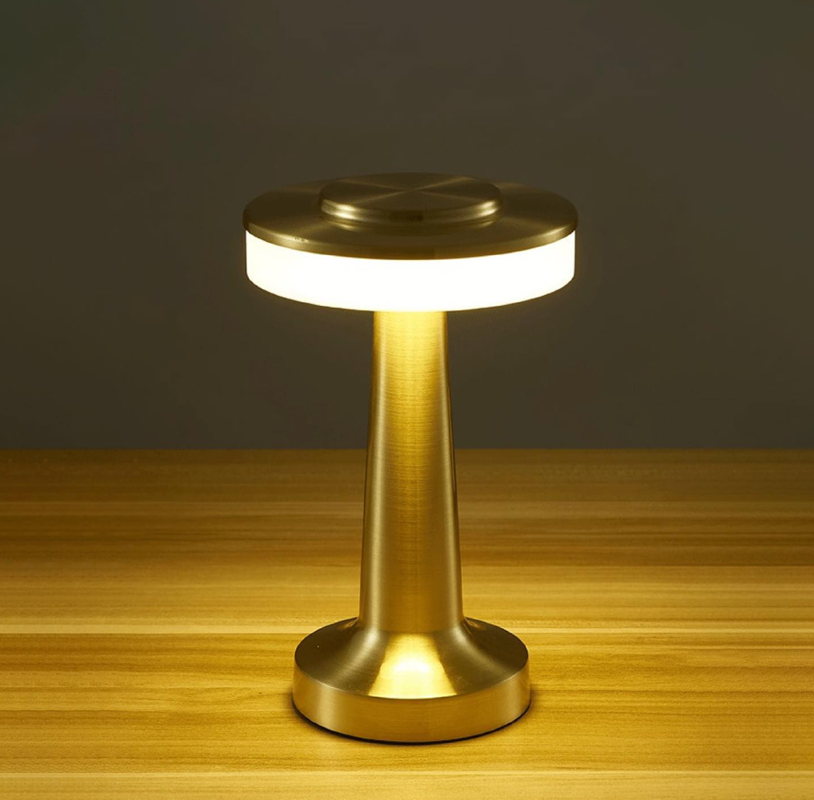 Wireless LED Battery Table Lamp LuxeLamp - Dimmable via Touch - Gold