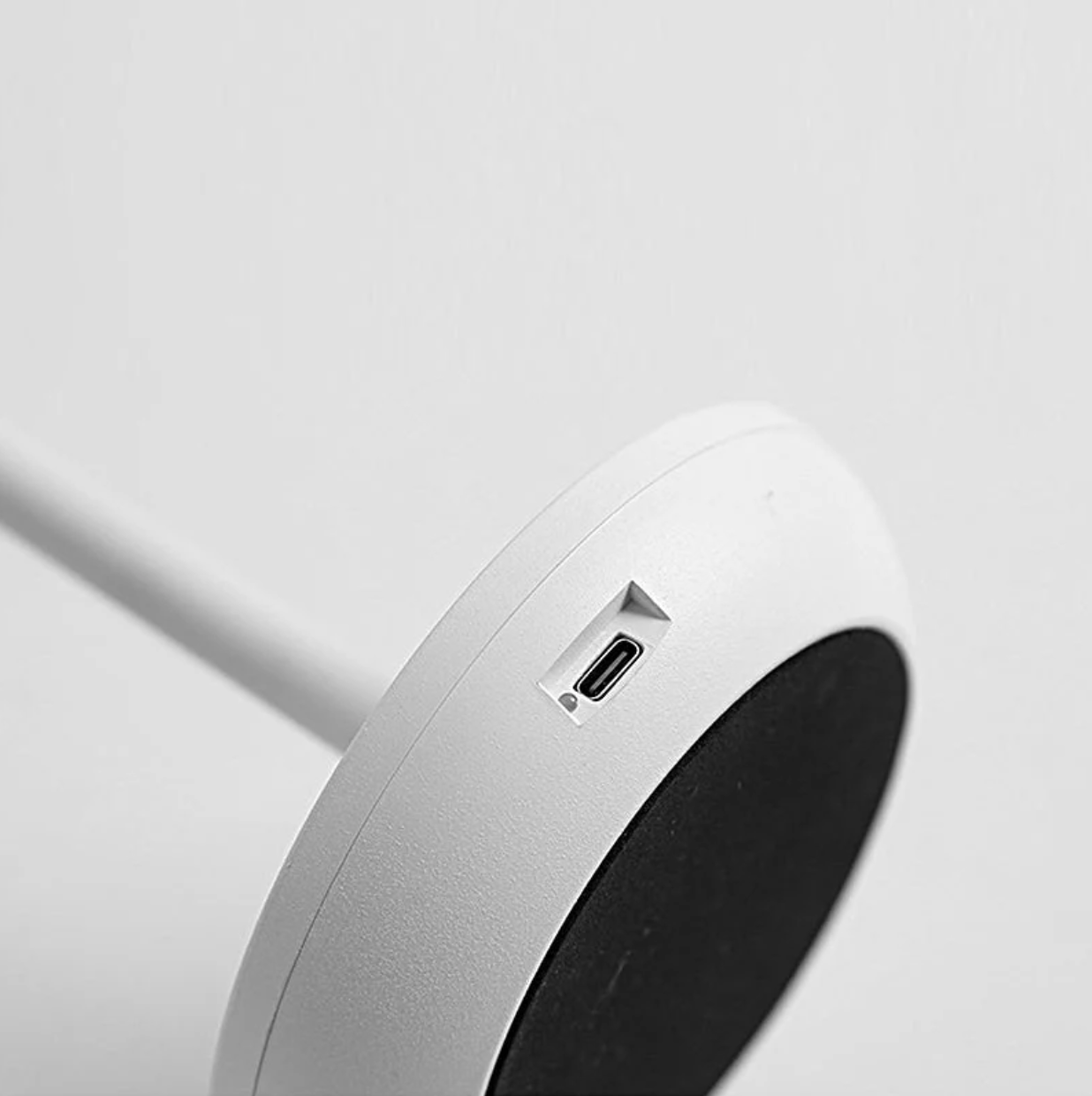 Wireless Dimmable LED Battery Table Lamp LuxeGlow - Modern via Touch | Living Room | Reading Lamp | Bedside Lamp