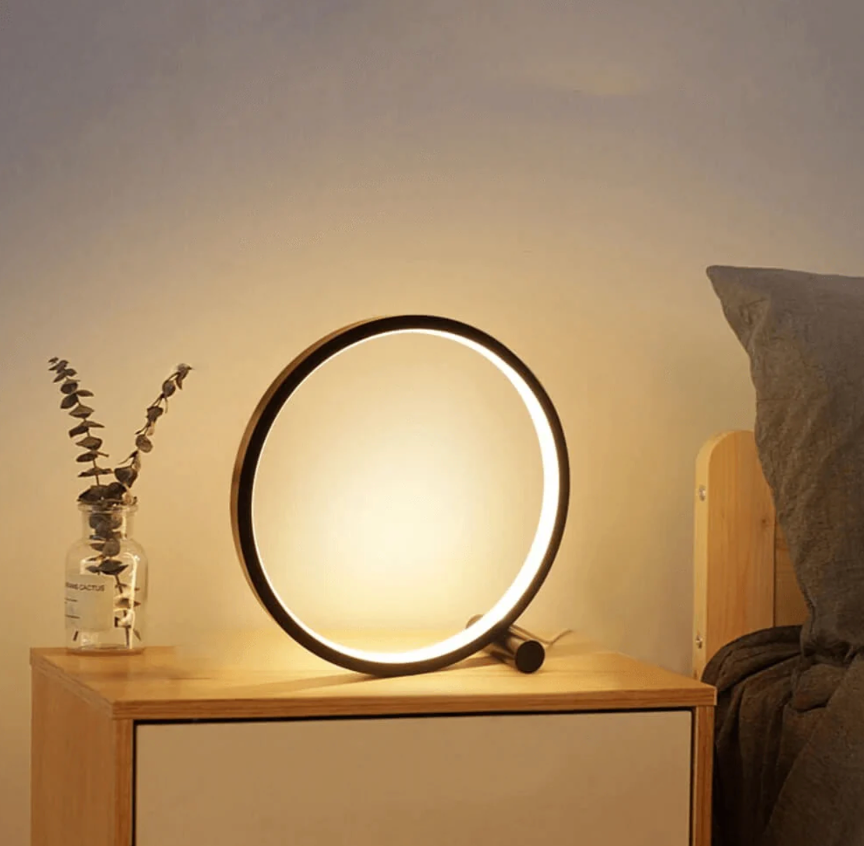 LightCircle - Minimalist Table Lamp with Touch and Dimming Function