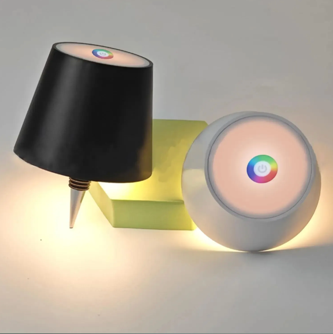 LuxeBottle - Wireless LED Table Lamp in Bottle Design - Dimmable | USB | Living Room | Decoration