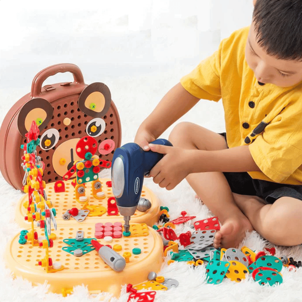 Creative Kit – Learn, Explore, and Create Playfully