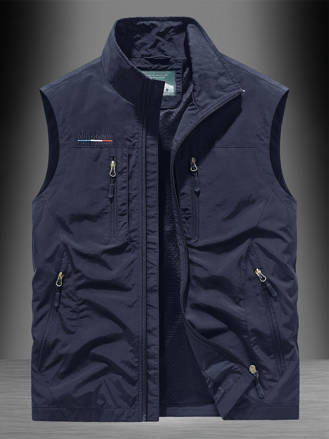Lightweight and Practical Men's Body Warmer for Everyday Use