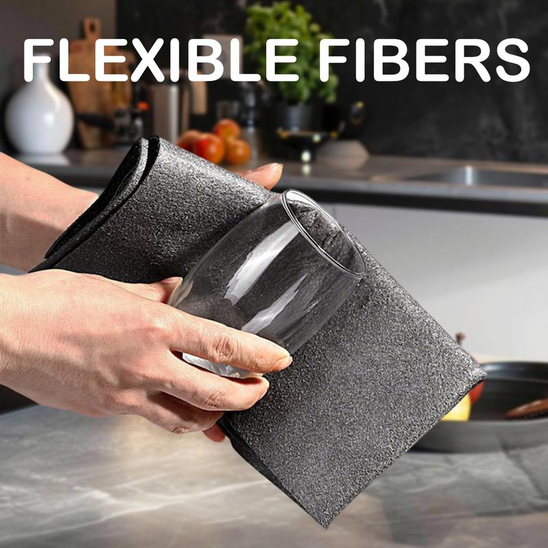 Streak-Free Glass Cleaning Cloth for Sparkling Clean Surfaces