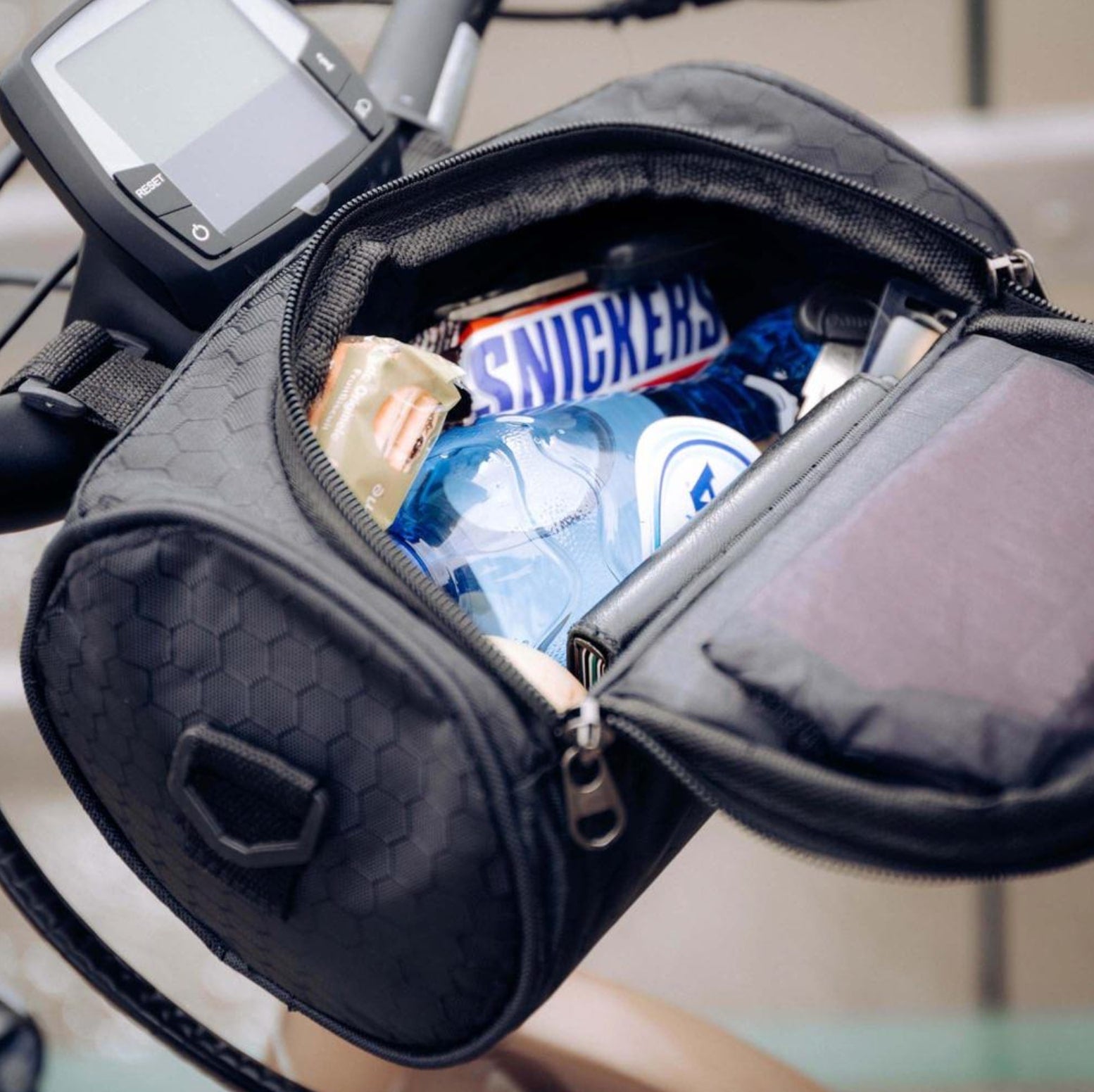 Handlebar Bag for Biking – Secure Grip and Complete Control for Every Ride