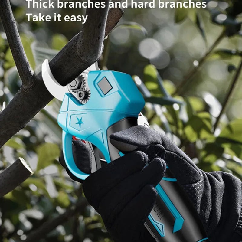 Effortlessly Transform Your Garden with VeroTrim Cutting Tool
