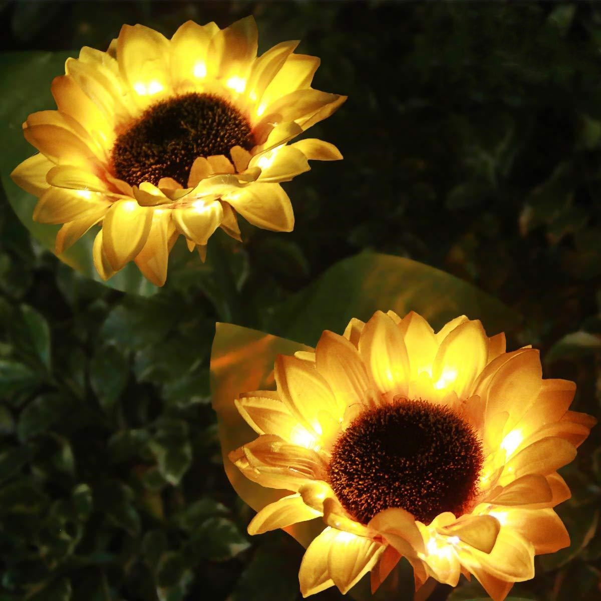 LumaFlora™ — Transform Your Garden Into a Cozy, Captivating Nighttime Escape