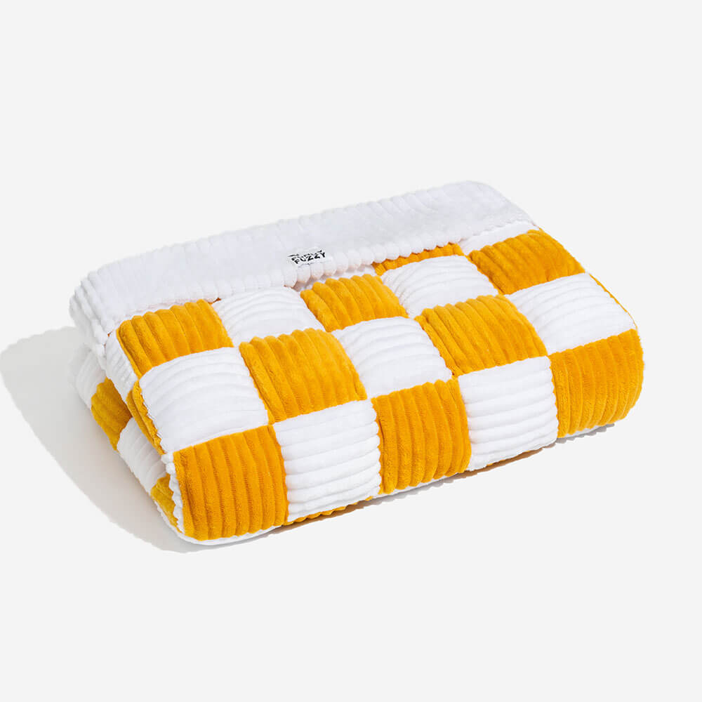 Transform Your Sofa into a Scratch-Resistant Cozy Paradise for Pets!