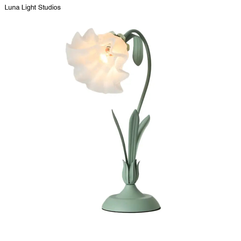 Countryside Frosted Glass Night Lamp – Flower-Shaped, Single-Light Table Lamp for Kids’ Rooms (Available in Pink or Green)