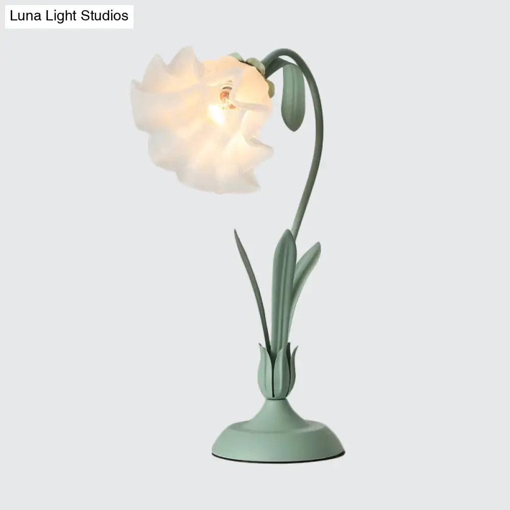 Countryside Frosted Glass Night Lamp – Flower-Shaped, Single-Light Table Lamp for Kids’ Rooms (Available in Pink or Green)