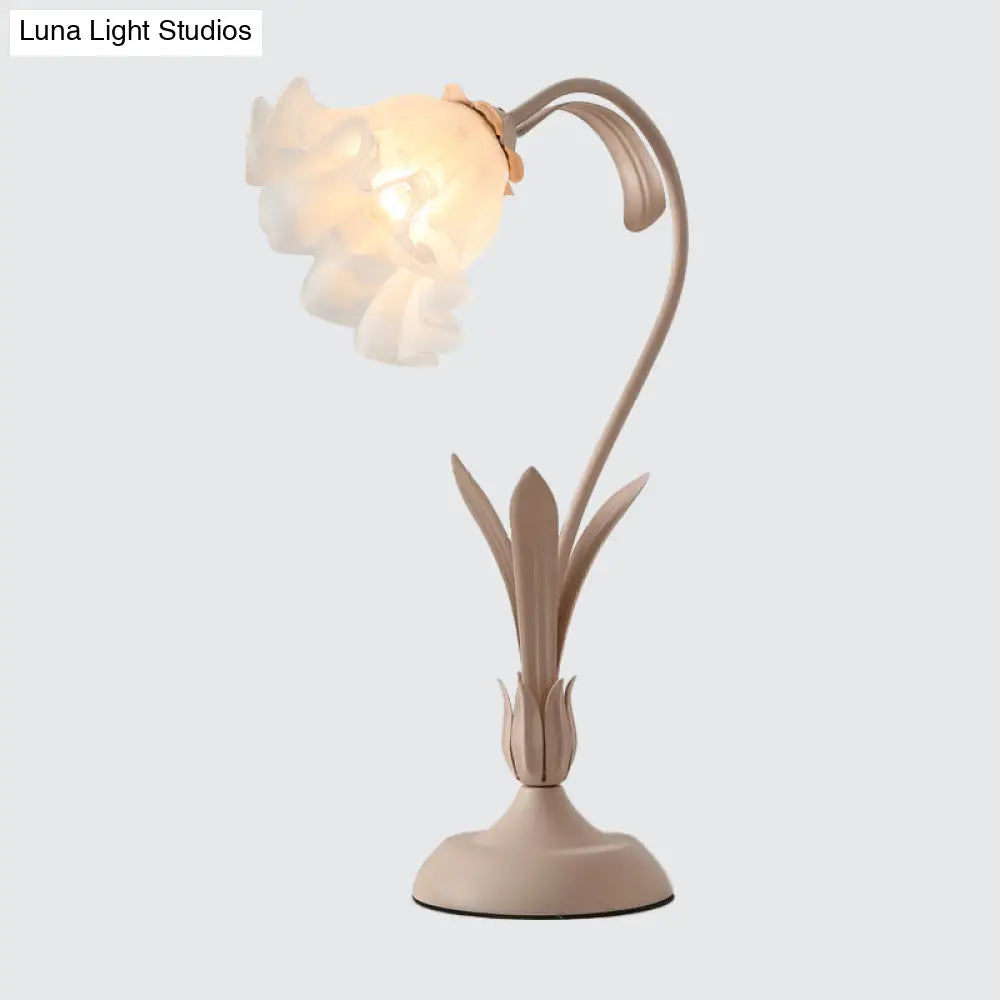 Countryside Frosted Glass Night Lamp – Flower-Shaped, Single-Light Table Lamp for Kids’ Rooms (Available in Pink or Green)