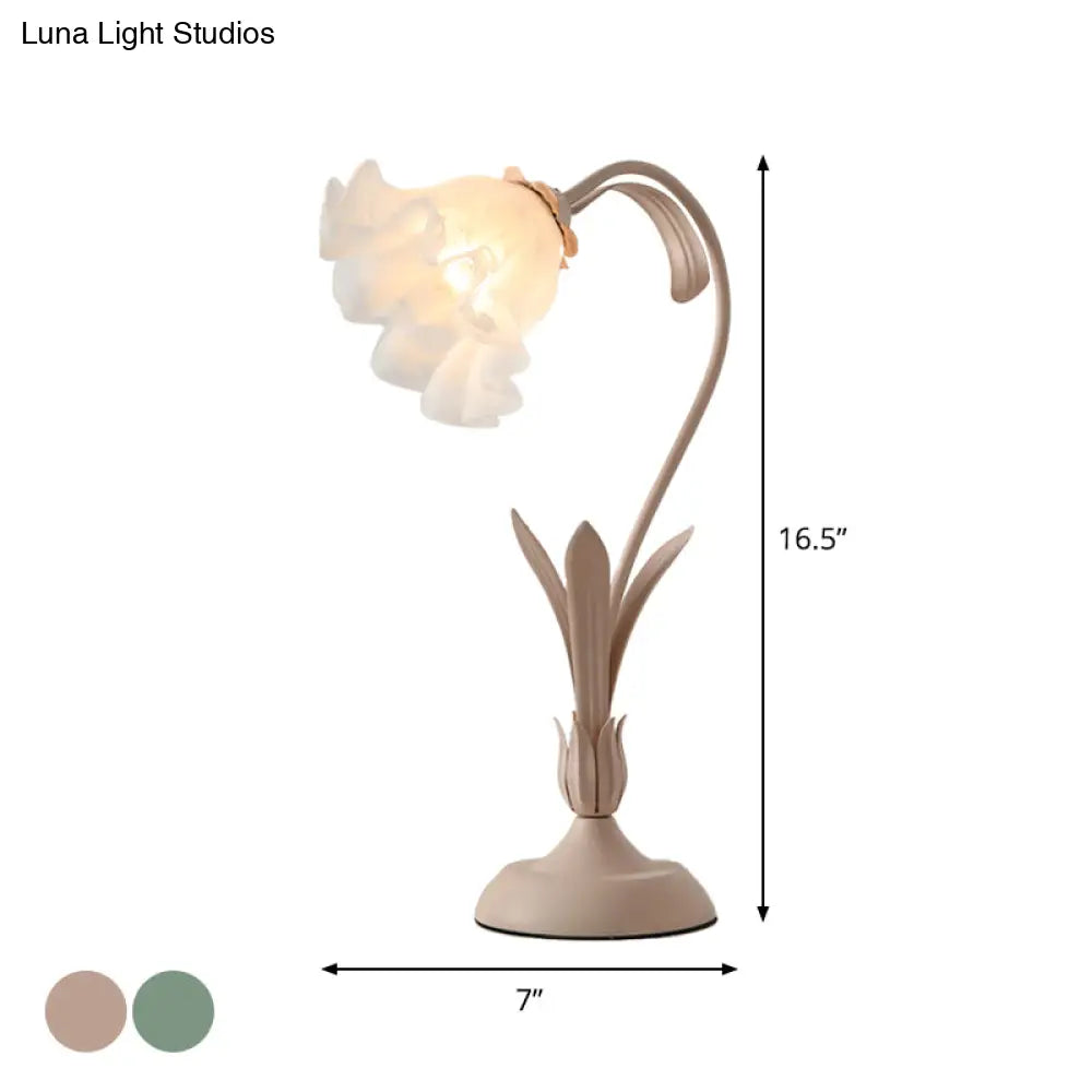 Countryside Frosted Glass Night Lamp – Flower-Shaped, Single-Light Table Lamp for Kids’ Rooms (Available in Pink or Green)
