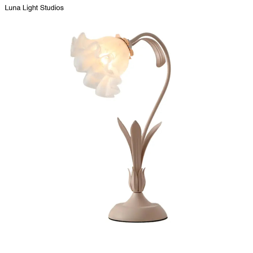 Countryside Frosted Glass Night Lamp – Flower-Shaped, Single-Light Table Lamp for Kids’ Rooms (Available in Pink or Green)