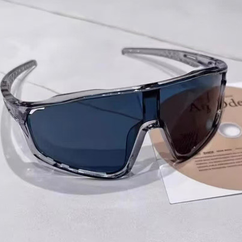 Photochromic Sports Sunglasses with UV Protection