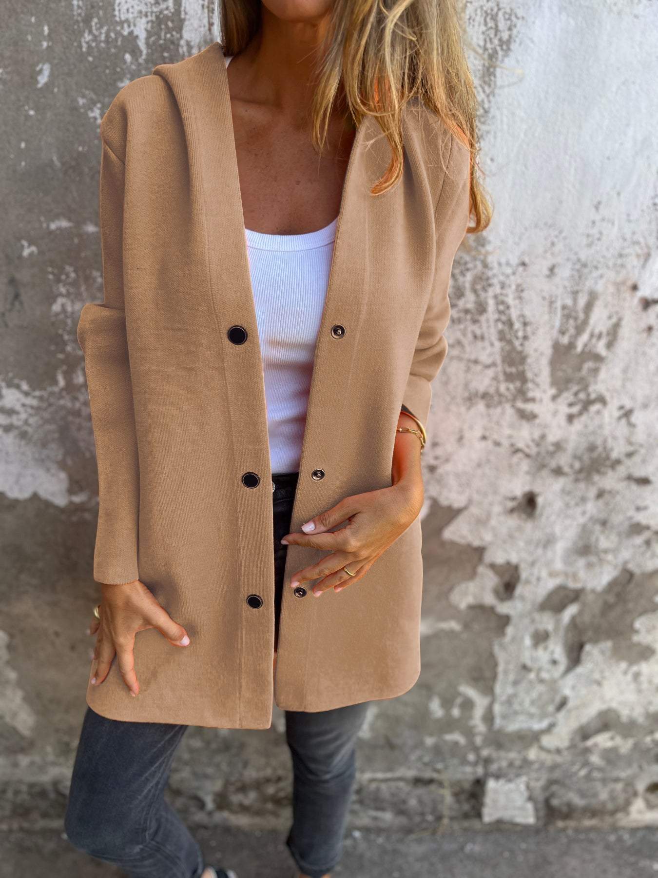 BorealisShield™ — Own Every Storm with Lightweight Warmth and Unmatched Style