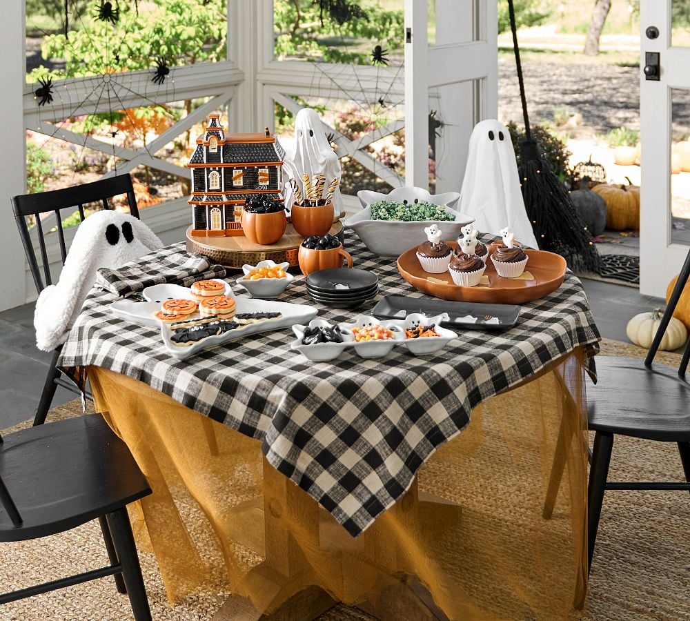 RamoraLume™ — Ignite Heartwarming Halloween Magic with Effortless Glowing Ghosts