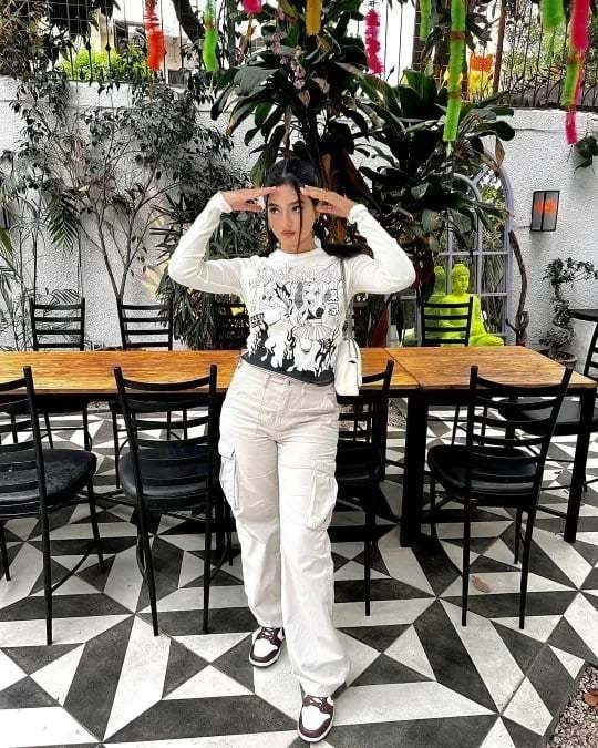 Viral Adjustable Cargo Pants | "The cargo that perfects your curves"