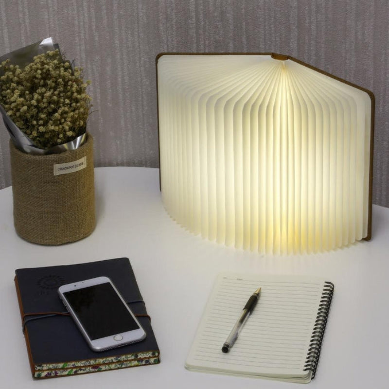 Compact Foldable LED Reading Lamp – Rechargeable with Stepless Brightness Control