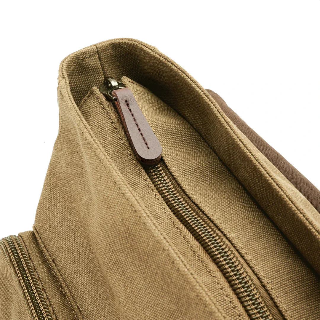 Stylish Canvas Shoulder Bag for Organized Travel