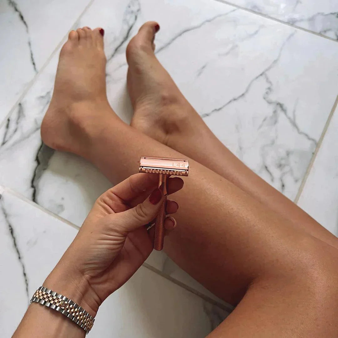 Lunara™ — Experience Silky, Irritation-Free Skin That Glows With Every Shave