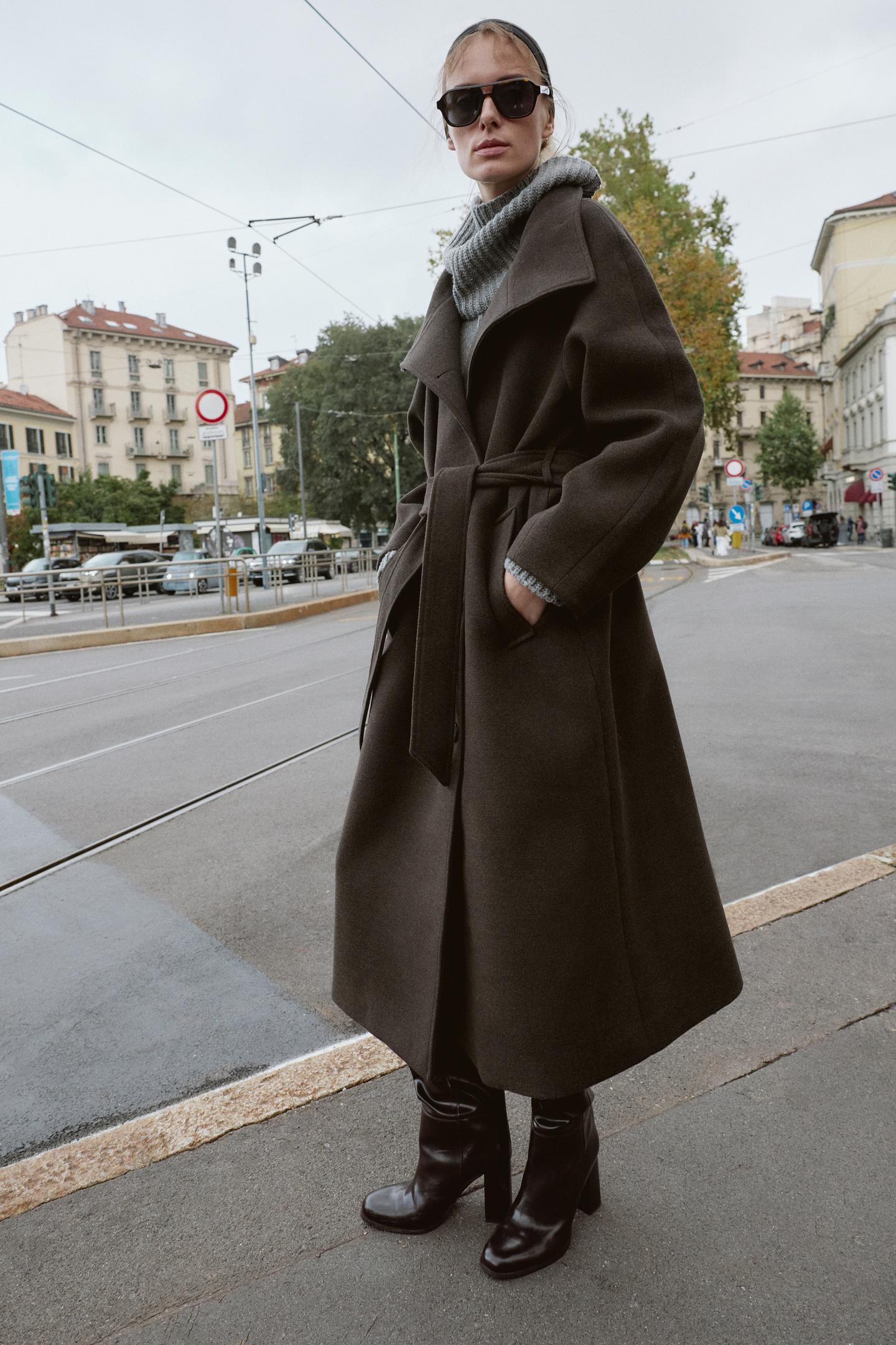 Luxaira™ Wool Coat — Shape Your Warmth with Sleek Confidence Every Day