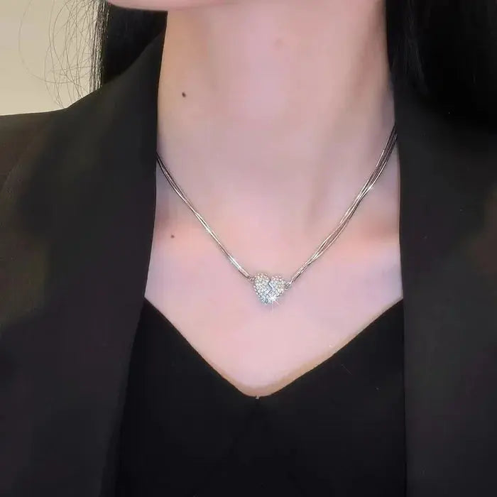 ElysianBond™ Necklace — Ignite Every Room with Unstoppable Confidence and Lasting Elegance