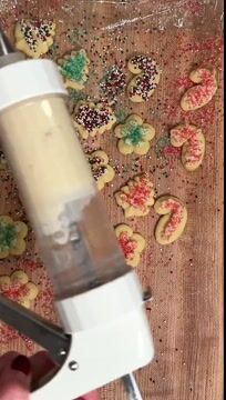 Cookies | Aluminum Dough Stampler | Piped Pastries and Decorating | Bakezy