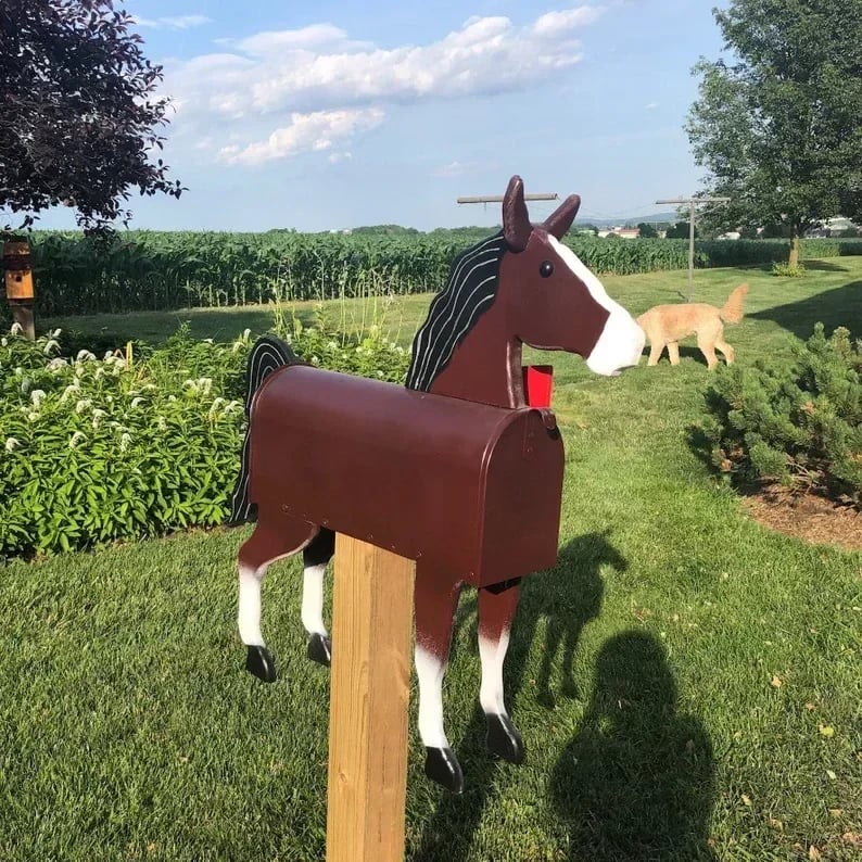 Horse Mailbox — Adds Irresistible Charm to Your Mail Station
