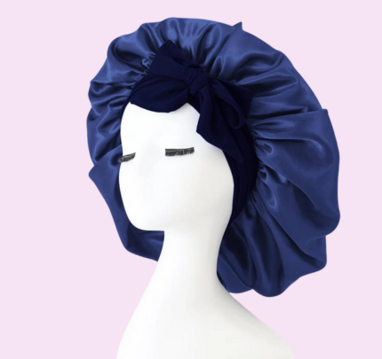 Wake Up with Smooth, Frizz-Free Hair Every Morning – Silk Pillowcase