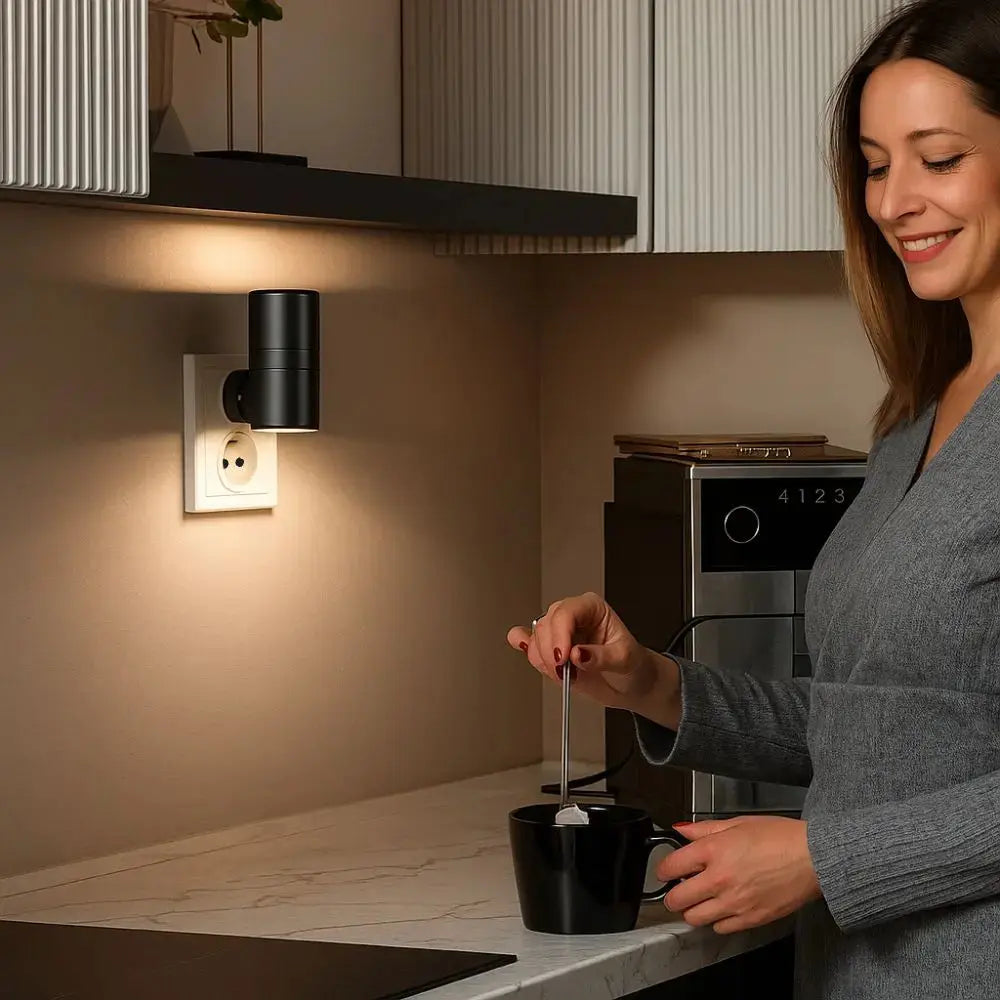 LED Plug-in Night Lamp with Dusk Sensor