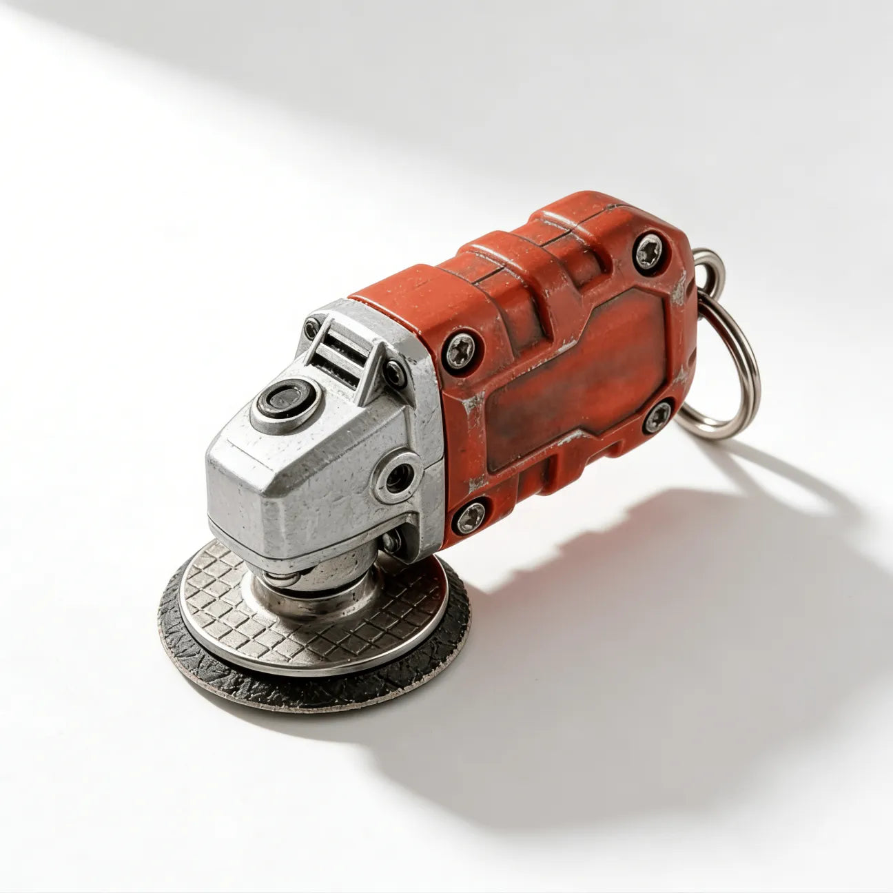 Compact Mini Grinder Keychain – Decorative and Always Within Reach