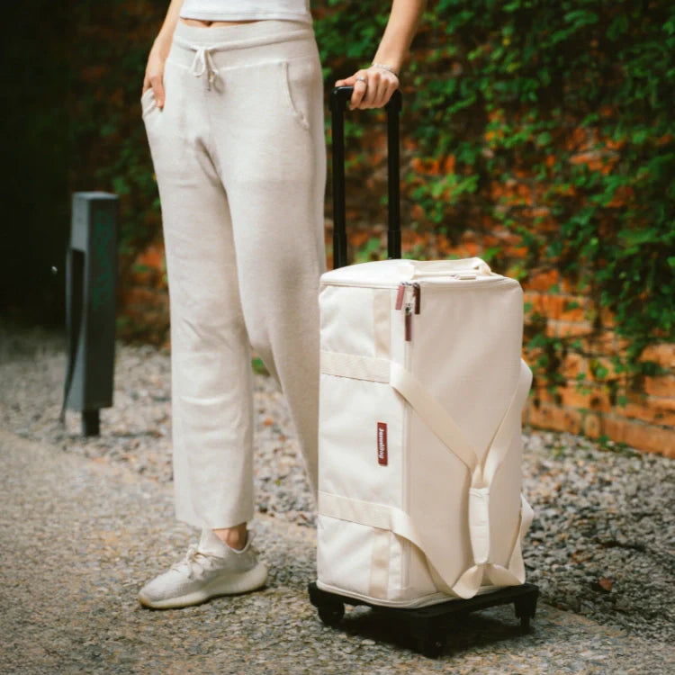 Travel with Impeccable Clothing and Effortless Style