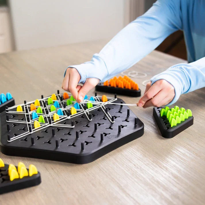 TriadChess™ - Chain Triangle Chess Game