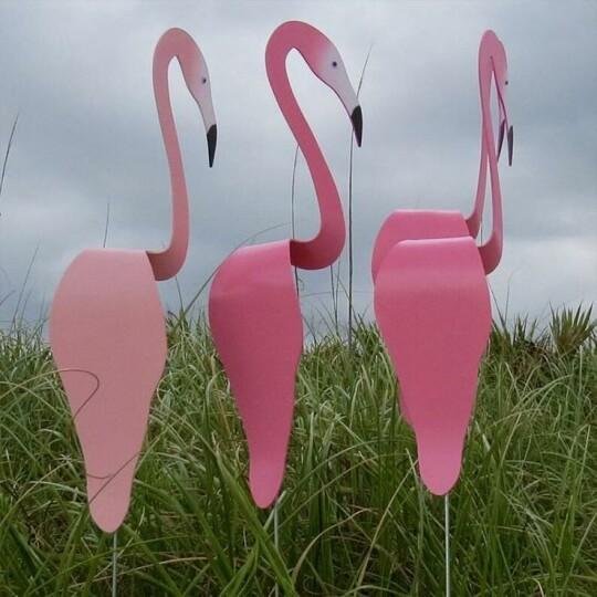 BreezeWing™ Swaying Flamingo — Transform Your Garden into a Magical Dance of Elegant Motion and Joy