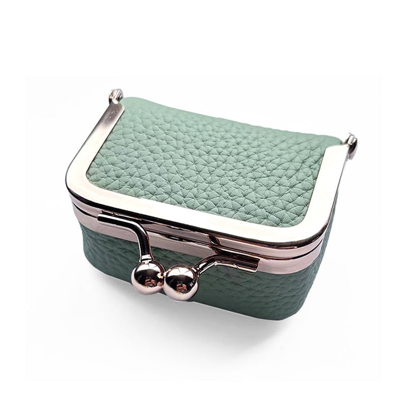 LumiCraft™ Mini Jewelry Vault — Carry Chic Confidence with Perfectly Organized Sparkle
