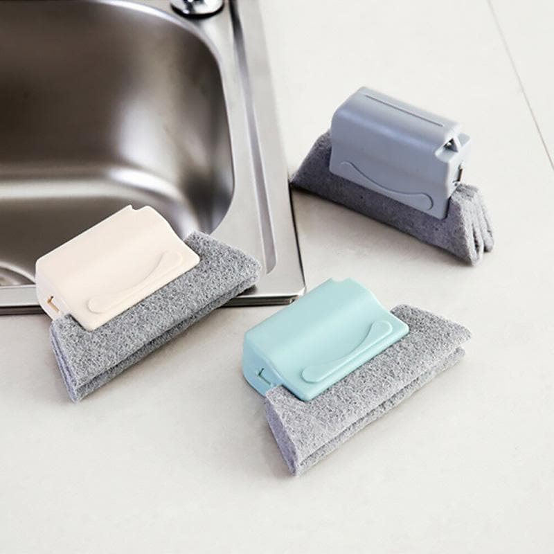 LumiClean™ Brush — Effortless Control for Spotless Shine in Every Corner