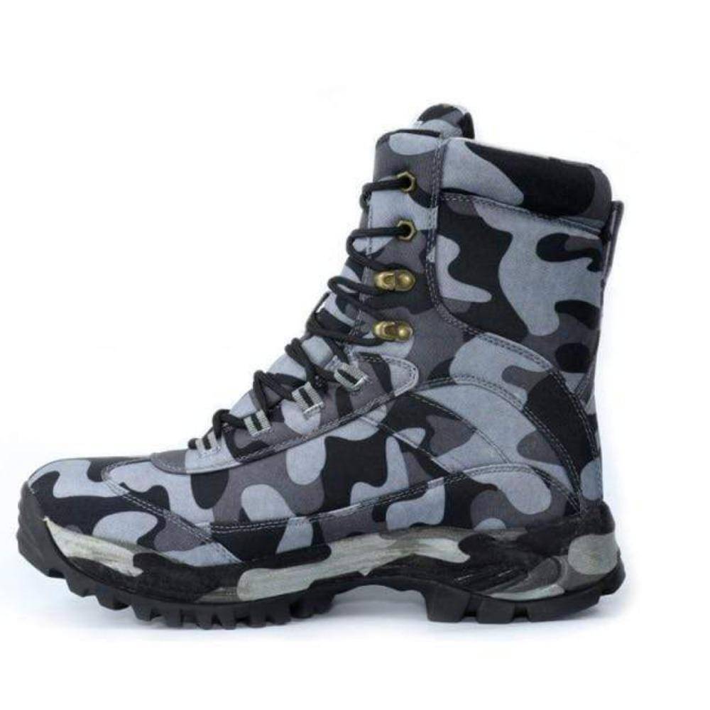 Water-Resistant Hiking Boots for Men in Camouflage Design