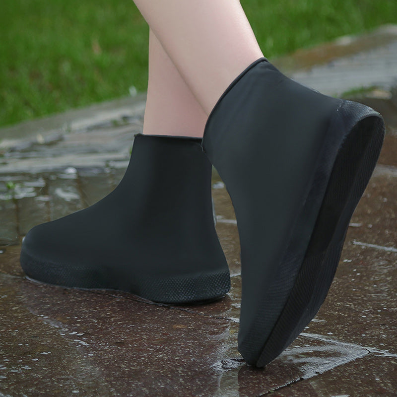 DryStep Shoe Cover – Keeps Your Footwear Dry in Any Weather