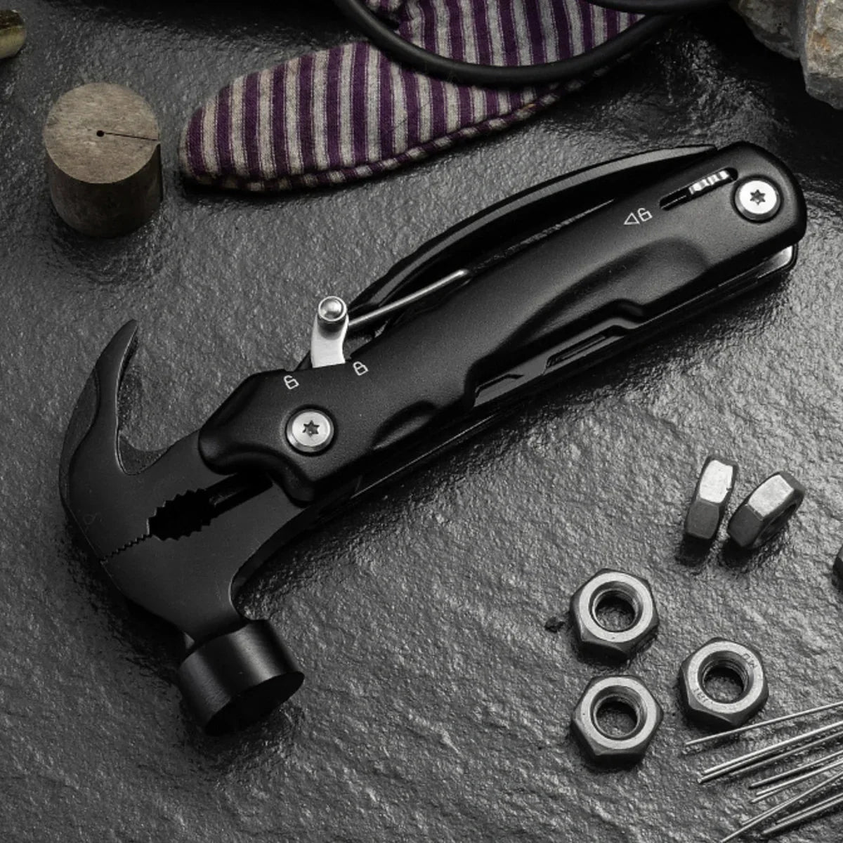 Multitool Hammer with 13 Functions for Outdoor Camping
