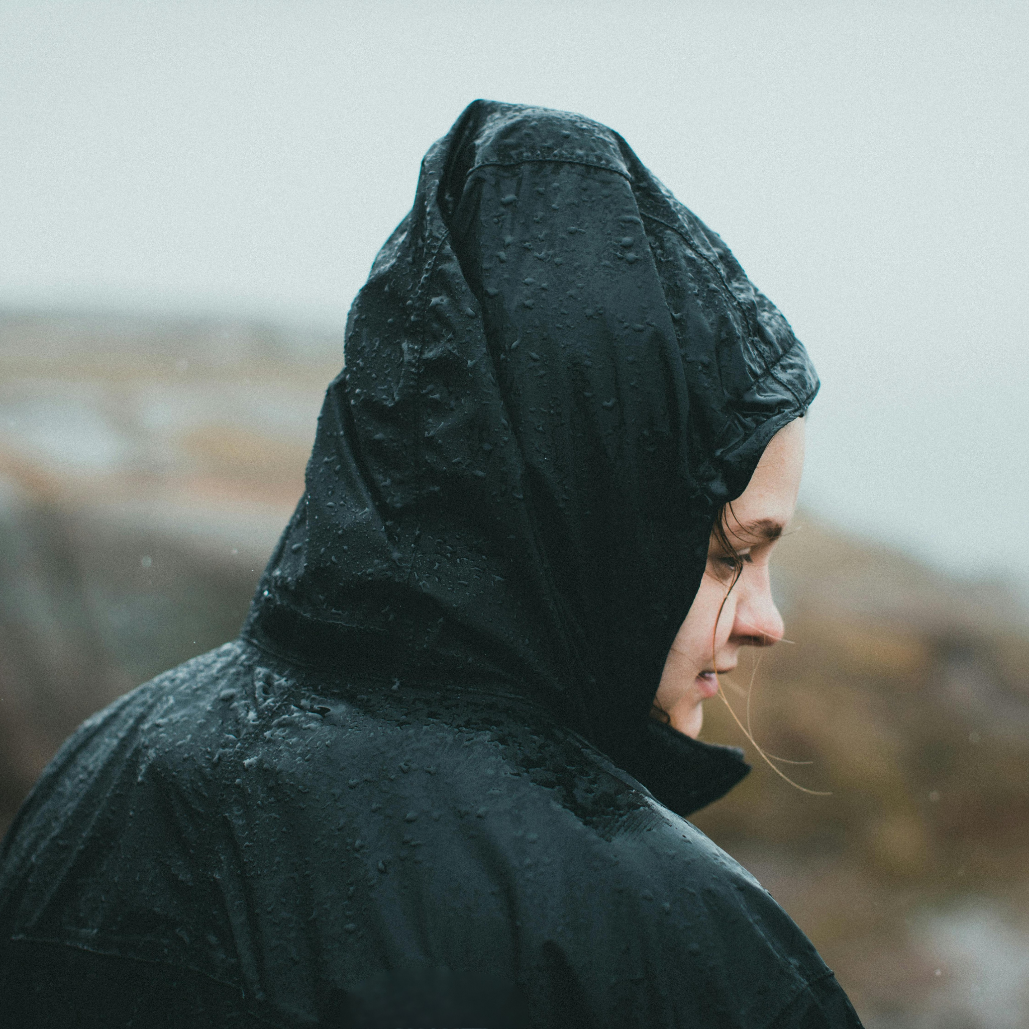 Versatile 3-in-1 Rain Poncho for All Seasons
