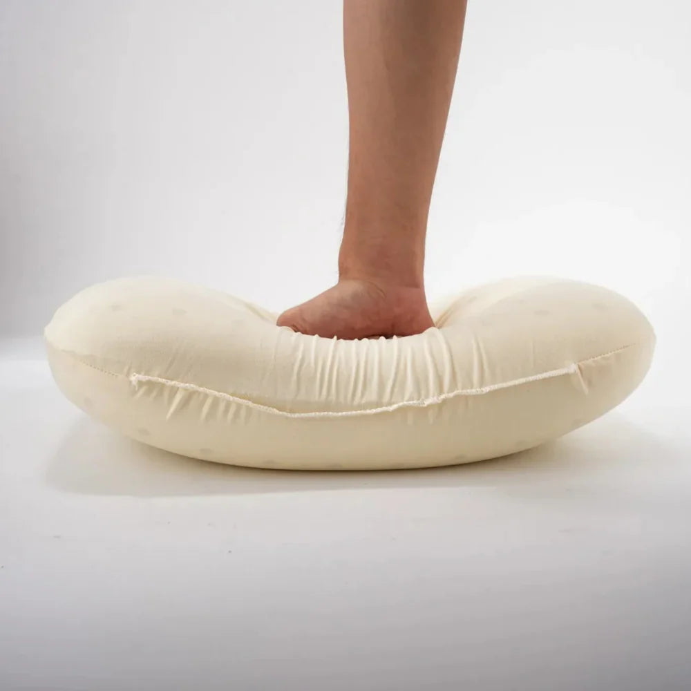 Memory Foam Pillow for Year-Round Comfort and Support
