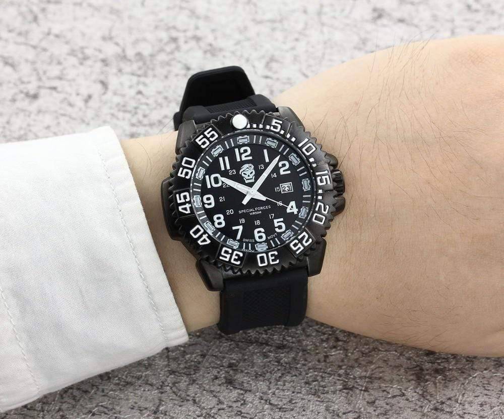 Waterproof Survival Watch for Tactical Use in Military Style