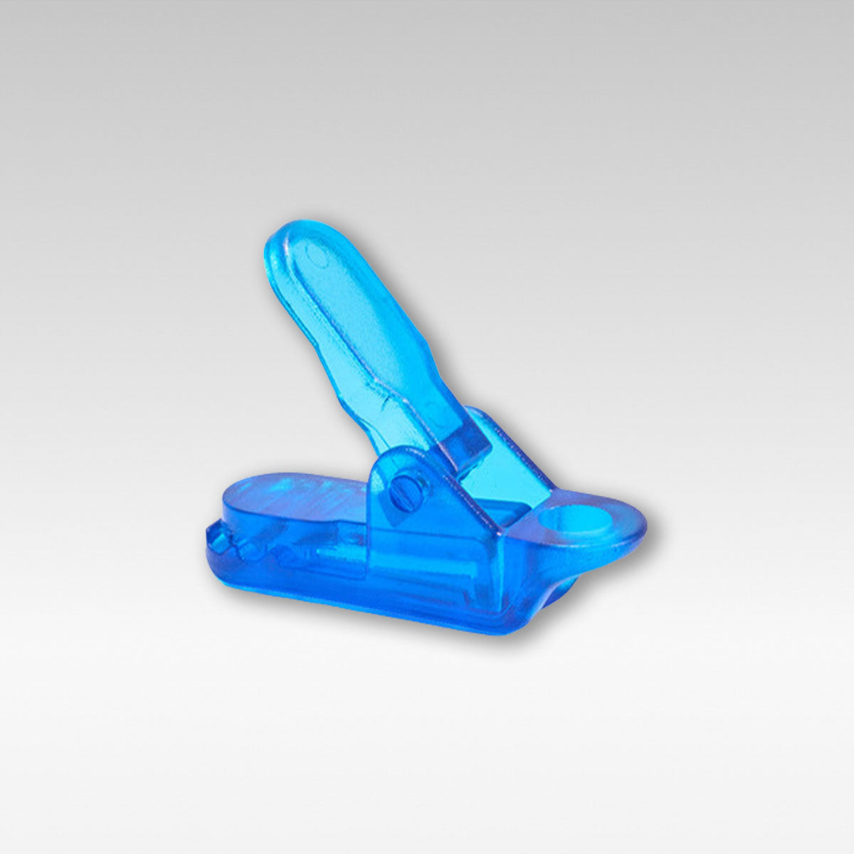 Set of Tent Clips for Outdoor Use – WindGrip Design