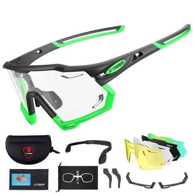 Outdoor Sports Sunglasses with Photochromic Lenses for Cycling