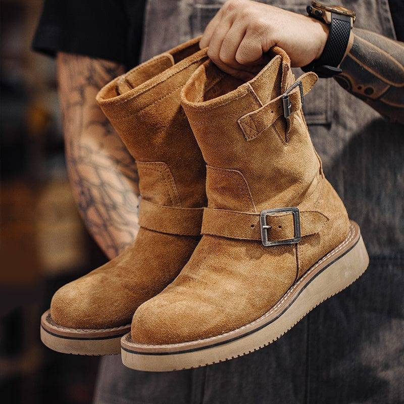 Winter Footwear - Sturdy Snow Boots in Retro Cow Suede